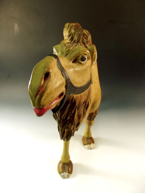 LARGE CONTINENTAL CARVED WOOD PAINTED GESSO CAMEL FIGURINE C1900 - ADDITIONAL PHOTO 2