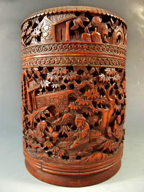 19th century chinese carved bamboo box and cover - CATEGORY: ANTIQUE BOXES - DATED 1860