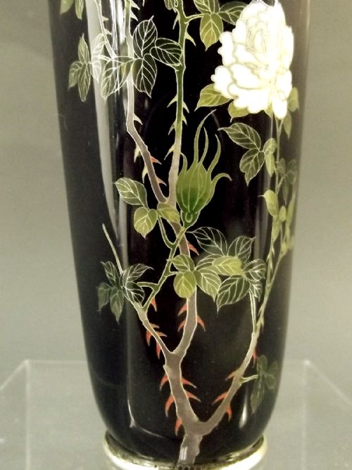 JAPANESE SILVER WIRE CLOISONNE ENAMEL VASE BY MIWA TOMISABARO - ADDITIONAL PHOTO 5