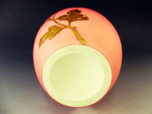 THOMAS WEBB CASED PEACH BLOW GLASS VASE GILT DECORATION - ADDITIONAL PHOTO 6