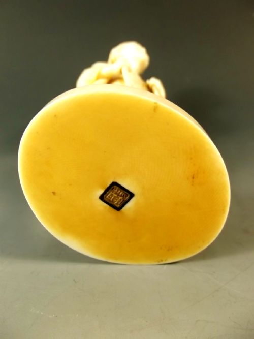 JAPANESE MEIJI PERIOD IVORY OKIMONO OF A WOOD GATHERER SIGNED - ADDITIONAL PHOTO 7
