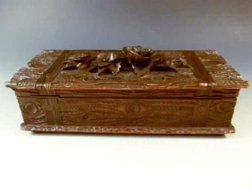 BLACK FOREST CARVED WOOD GLOVE BOX C1890 - ADDITIONAL PHOTO 5