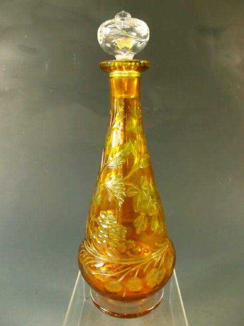 STEVENS WILLIAMS TWO COLOUR INTAGLIO CUT PERFUME BOTTLE - ADDITIONAL PHOTO 1