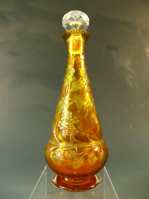 STEVENS WILLIAMS TWO COLOUR INTAGLIO CUT PERFUME BOTTLE - ADDITIONAL PHOTO 2