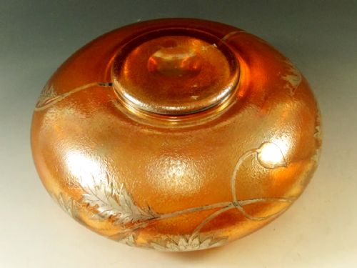 GOLDBERG AMBER IRRIDESCENT GLASS BOWL WITH APPLIED SILVER FLOWERS - ADDITIONAL PHOTO 5
