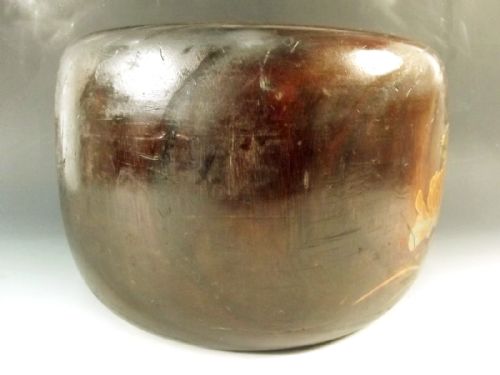 LARGE JAPANESE MEIJI PERIOD HIBACHI GILT LACQUER DECORATION - ADDITIONAL PHOTO 3