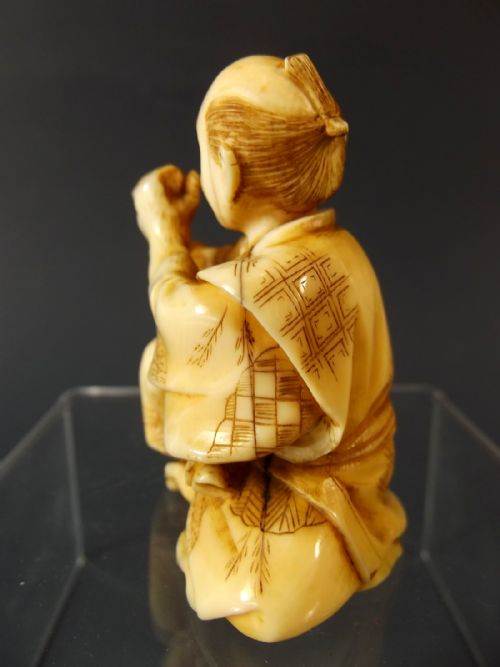 JAPANESE MEIJI PERIOD IVORY OKIMONO THE EGG TESTER - ADDITIONAL PHOTO 2