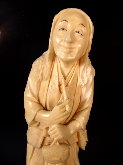 JAPANESE MEIJI PERIOD IVORY OKIMONO THE HUNTER - ADDITIONAL PHOTO 1