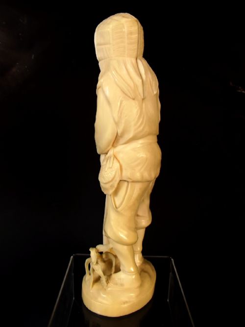 JAPANESE MEIJI PERIOD IVORY OKIMONO THE HUNTER - ADDITIONAL PHOTO 4