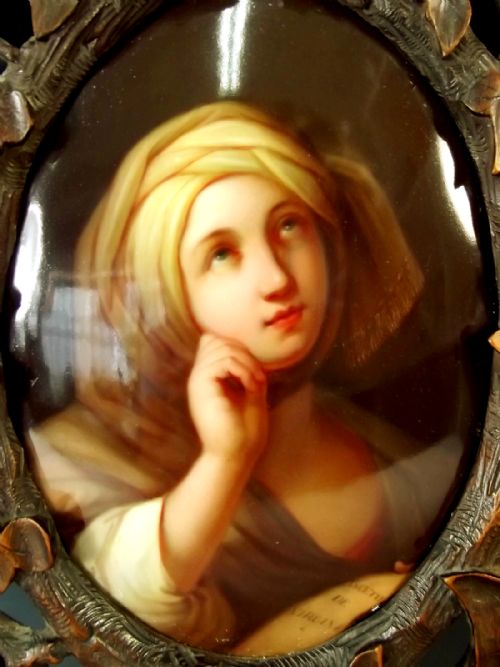 KPM PAINTED PORCELAIN PLAQUE IN BLACK FOREST FRAME - ADDITIONAL PHOTO 1