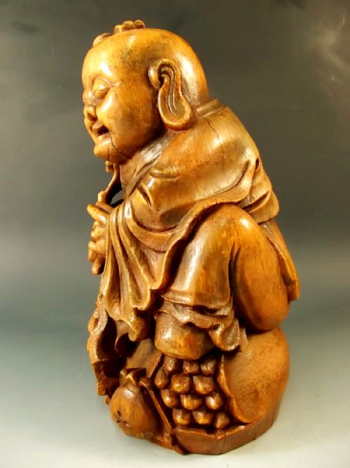 CHINESE BAMBOO CARVING OF A DEITY C1880 - ADDITIONAL PHOTO 2