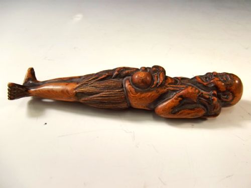 JAPANESE BOXWOOD NETSUKE SENNIN WITH OCTOPUS - ADDITIONAL PHOTO 4