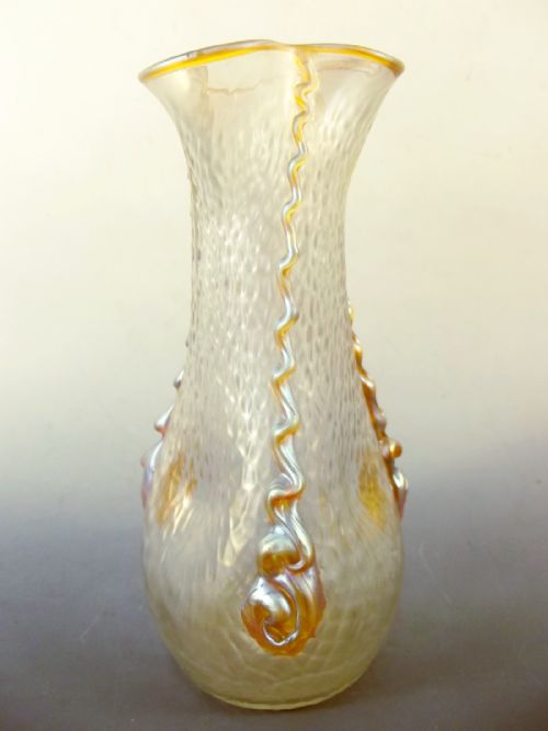 bohemian loetz irridescent glass nautilus vase - CATEGORY: ANTIQUE VASES - DATED 1900