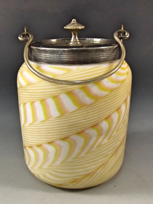 VICTORIAN STOURBRIDGE PULL UP GLASS BISCUIT BARREL - ADDITIONAL PHOTO 5
