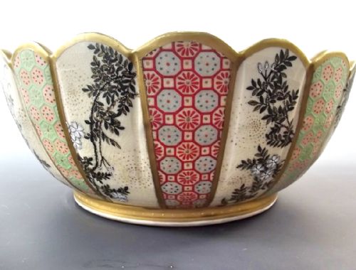 HUGE JAPANESE SATSUMA PORCELAIN BOWL MEIJI PERIOD - ADDITIONAL PHOTO 3