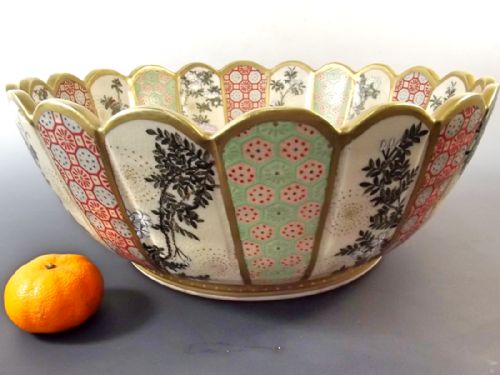 HUGE JAPANESE SATSUMA PORCELAIN BOWL MEIJI PERIOD - ADDITIONAL PHOTO 7