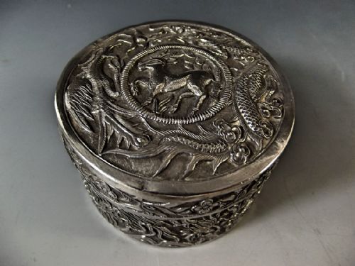 chinese silver box with embossed decoration c1900 - CATEGORY: ANTIQUE SILVER - DATED 1900