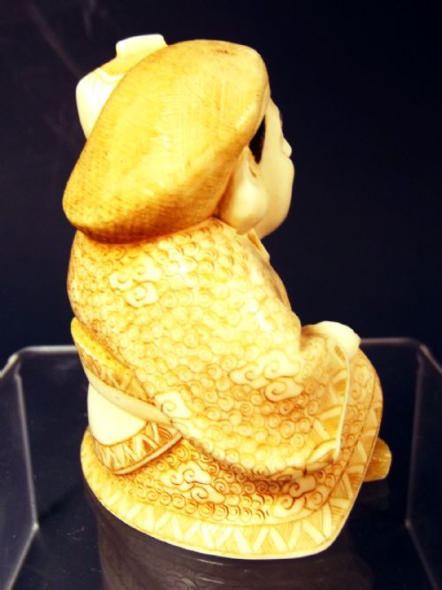 JAPANESE MEIJI PERIOD IVORY OKIMONO OF DAIKOKU - ADDITIONAL PHOTO 4