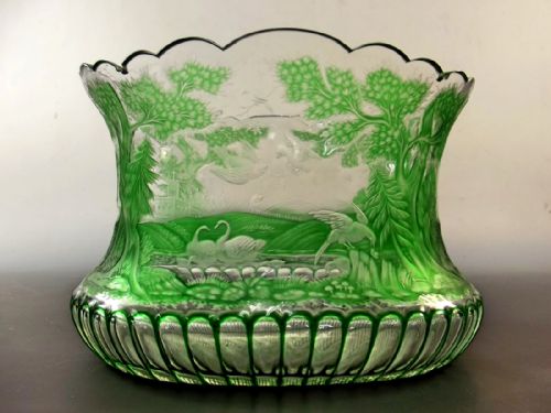SUPERB GREEN FLASHED INTAGLIO CUT THOMAS WEBB VASE - ADDITIONAL PHOTO 3