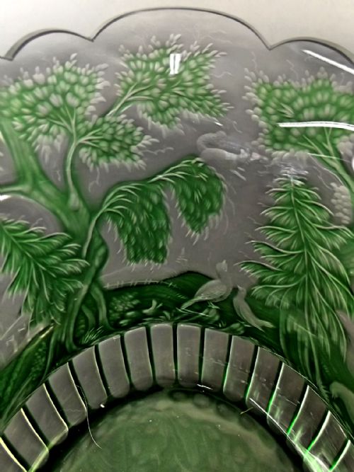 SUPERB GREEN FLASHED INTAGLIO CUT THOMAS WEBB VASE - ADDITIONAL PHOTO 9