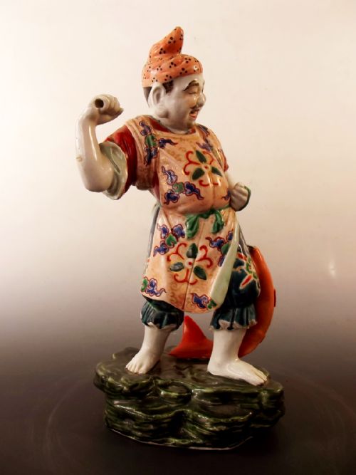 JAPANESE MEIJI PERIOD KUTANI PORCELAIN EBISU FIGURINE - ADDITIONAL PHOTO 3