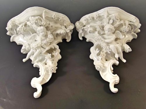 PAIR OF DRESDEN PORCELAIN CHERUB WALL SHELVES C1880 - ADDITIONAL PHOTO 1