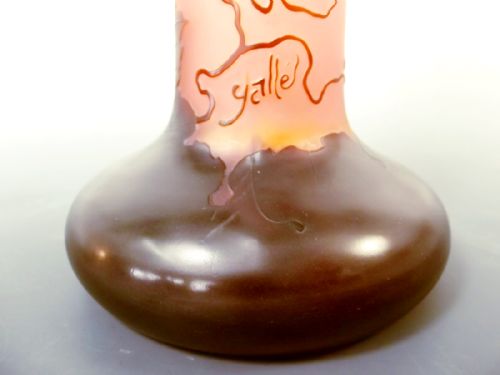 LARGE EMILE GALLE 4 COLOUR CAMEO GLASS VASE - ADDITIONAL PHOTO 3