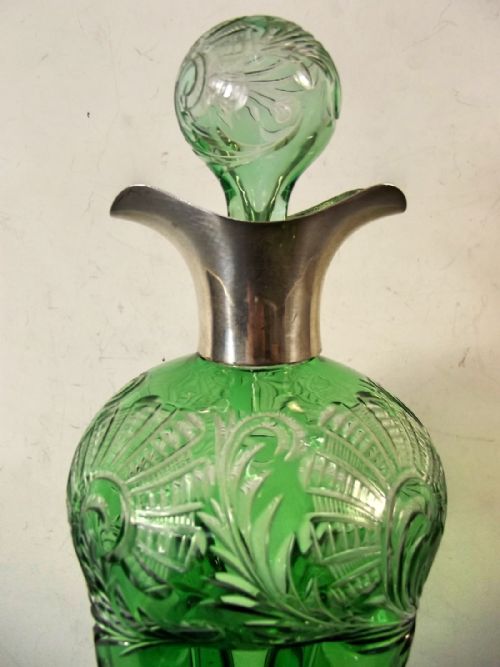 STEVENS WILLIAMS INTAGLIO CUT GLASS SILVER MOUNTED DECANTER AND GLASSES - ADDITIONAL PHOTO 5