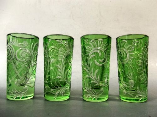 STEVENS WILLIAMS INTAGLIO CUT GLASS SILVER MOUNTED DECANTER AND GLASSES - ADDITIONAL PHOTO 8