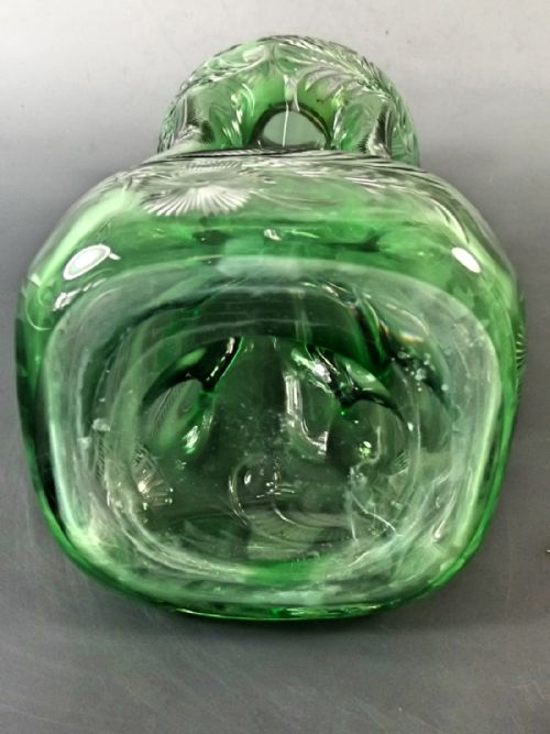 STEVENS WILLIAMS INTAGLIO CUT GLASS SILVER MOUNTED DECANTER AND GLASSES - ADDITIONAL PHOTO 10