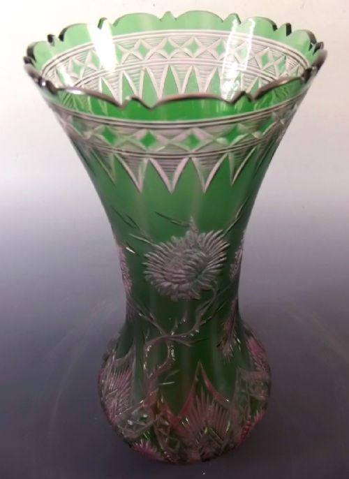 STEVENS WILLIAMS GREEN OVER RED INTAGLIO CUT VASE BY JOSHUA HODGETTS - ADDITIONAL PHOTO 2