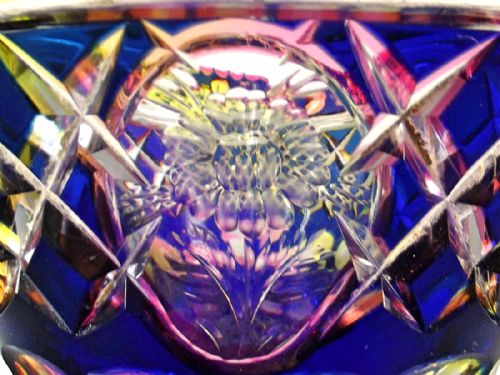 STEVENS WILLIAMS MULTI COLOUR INTAGLIO CUT GLASS BOWL - ADDITIONAL PHOTO 3