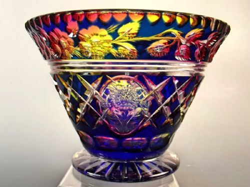 STEVENS WILLIAMS MULTI COLOUR INTAGLIO CUT GLASS BOWL - ADDITIONAL PHOTO 4
