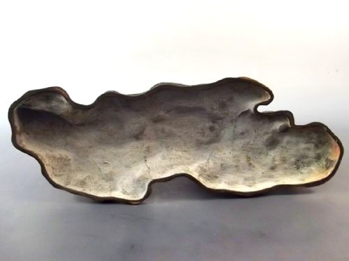 LARGE JAPANESE MEIJI PERIOD BRONZE ON HARDWOOD BASE OF BOY CRABBING - ADDITIONAL PHOTO 16