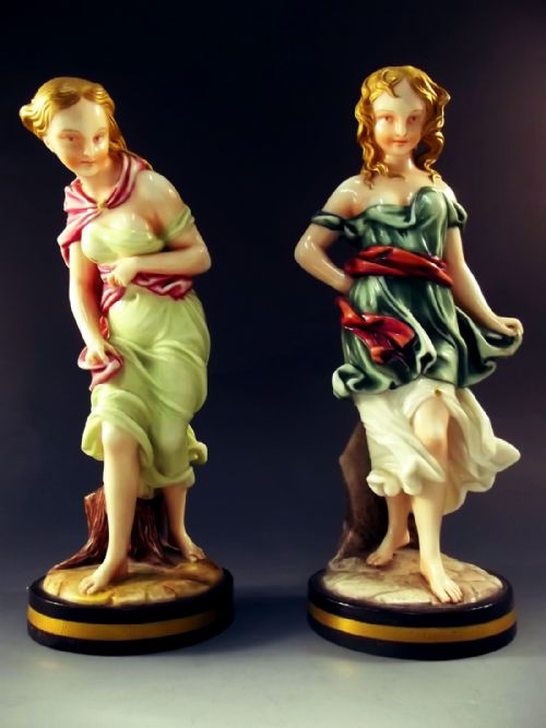 pair royal worcester porcelain figurines before after the wind - CATEGORY: ANTIQUE CERAMICS - DATED 1870