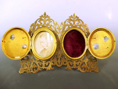 PIERCED ORMOLU PIETRA DURA DOUBLE PICTURE FRAME - ADDITIONAL PHOTO 3