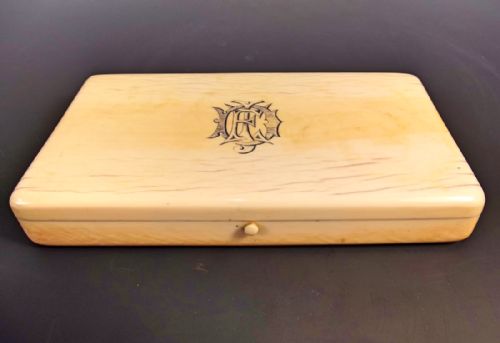 large victorian ivory compartmental box - CATEGORY: ANTIQUE BOXES - DATED 1870