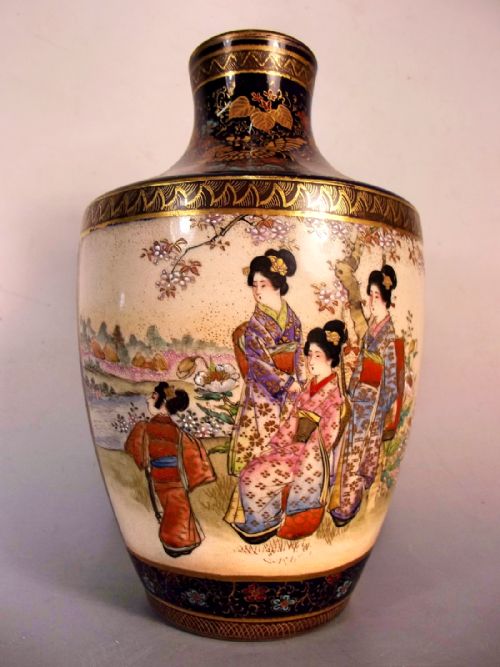 FINE QUALITY 10 INCH JAPANESE MEIJI PERIOD SATSUMA VASE - ADDITIONAL PHOTO 1