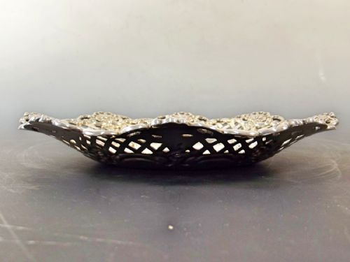 PAIR 19TH CENTURY TIFFANY AND CO STERLING SILVER DISHES - ADDITIONAL PHOTO 4