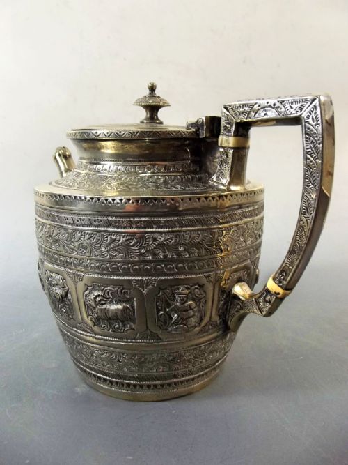 VICTORIAN SILVER PLATE INDIAN STYLE TEAPOT - ADDITIONAL PHOTO 4
