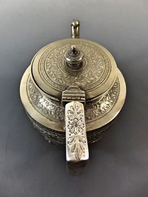 VICTORIAN SILVER PLATE INDIAN STYLE TEAPOT - ADDITIONAL PHOTO 5