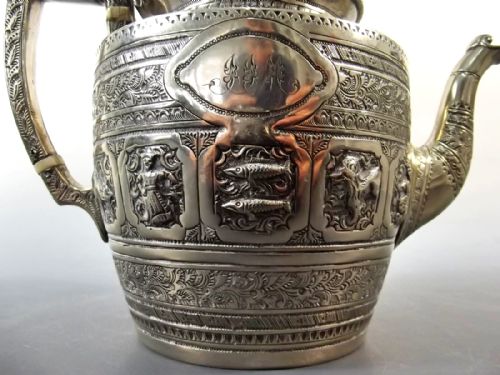 VICTORIAN SILVER PLATE INDIAN STYLE TEAPOT - ADDITIONAL PHOTO 6