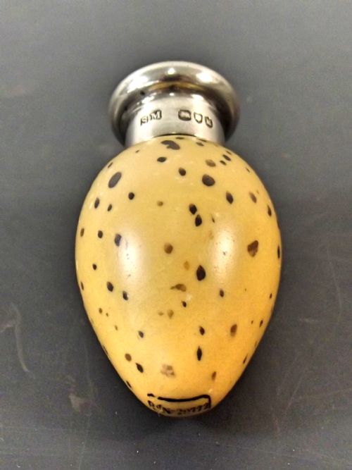 1885 hallmarked silver sampson mordan quail egg scent bottle - CATEGORY: ANTIQUE SILVER - DATED 1880