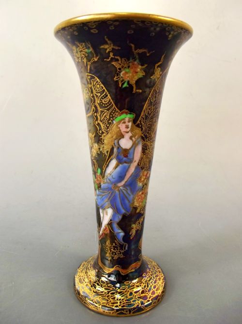 wedgwood fairyland lustre vase butterfly queen - CATEGORY: ANTIQUE VASES - DATED 1910