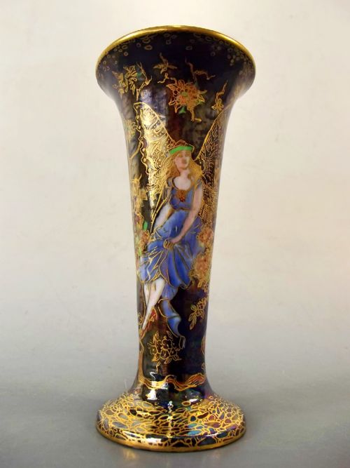 WEDGWOOD FAIRYLAND LUSTRE VASE BUTTERFLY QUEEN - ADDITIONAL PHOTO 1