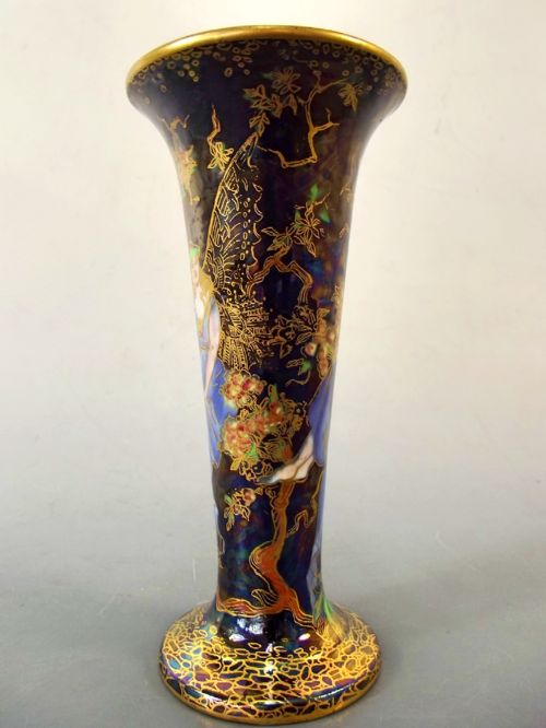 WEDGWOOD FAIRYLAND LUSTRE VASE BUTTERFLY QUEEN - ADDITIONAL PHOTO 5