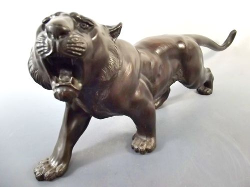 JAPANESE MEIJI PERIOD BRONZE TIGER OKIMONO - ADDITIONAL PHOTO 2