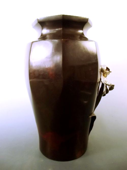 JAPANESE MEIJI PERIOD BRONZE PEONY VASE - ADDITIONAL PHOTO 5