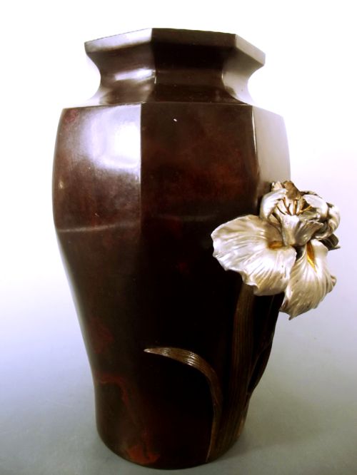 JAPANESE MEIJI PERIOD BRONZE PEONY VASE - ADDITIONAL PHOTO 6