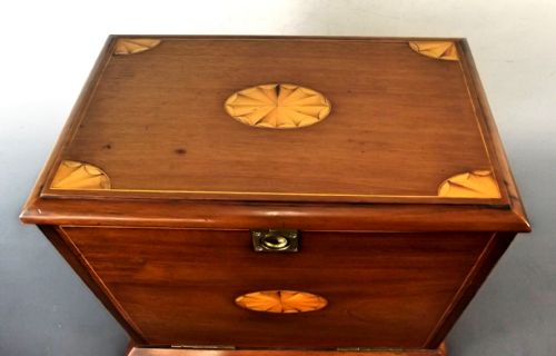 INLAID MAHOGANY LETTER BOX WITH WRITING SLOPE - ADDITIONAL PHOTO 4